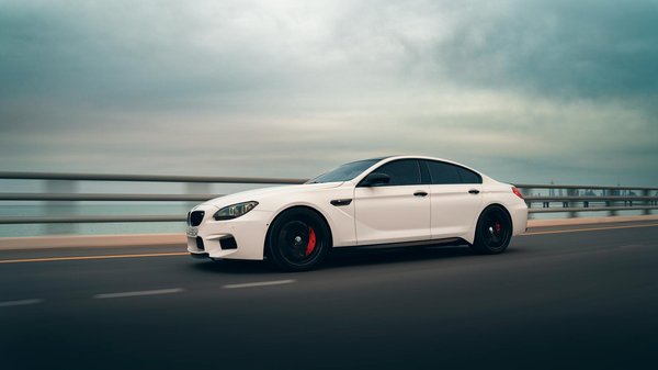 Les itinéraires moto incontournables pour un rallye spontané inoubliable